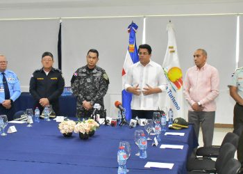 David Collado anuncia reforzamiento de la seguridad en los destinos turísticos con motivo de festividades de Año Nuevo