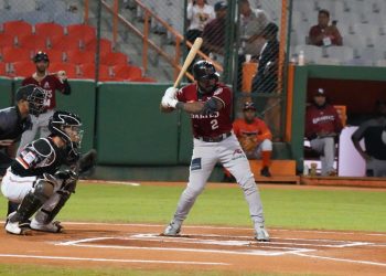 Remontada de Gigantes en casa ajena deja tendido a Toros 9-7