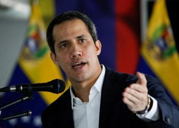 La Asamblea Nacional de Venezuela aprobó la disolución del «gobierno interino» de Juan Guaidó