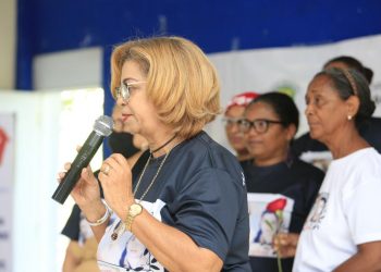 Realizan concentración por la vida y la dignidad de las mujeres y niñas