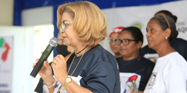 Realizan concentración por la vida y la dignidad de las mujeres y niñas