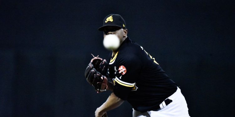 Elías lanza primores para blanquear Estrellas; Céspedes, Perdomo y Muñoz explotan al bate