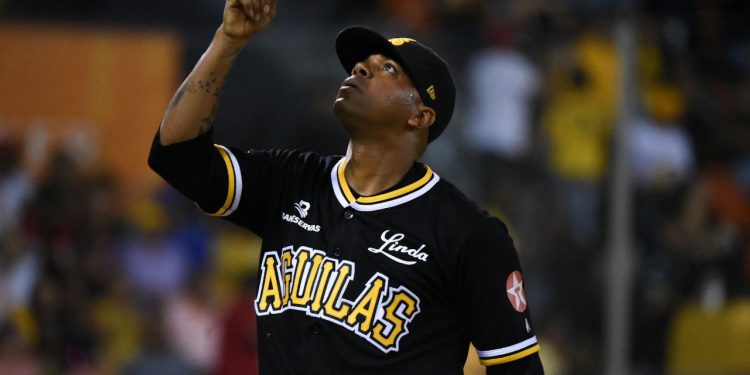Elías se luce frente a padres; Torres y Robles dan HR