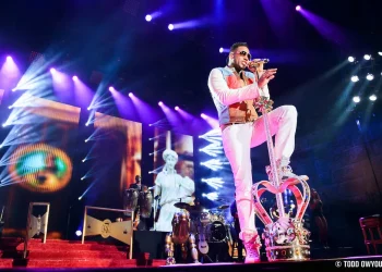 Romeo Santos rompe récord con siete conciertos en Chile