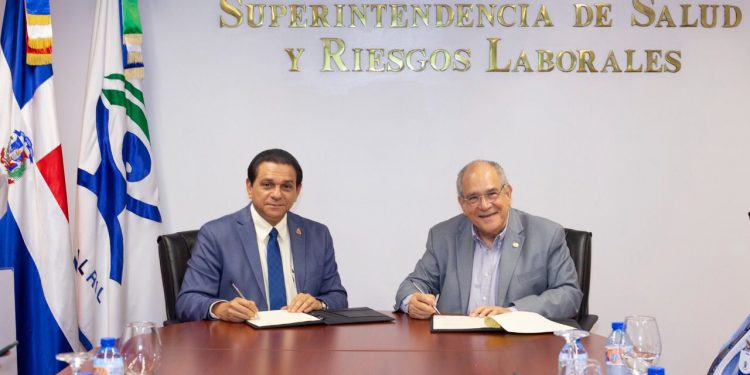 SISALRIL y MISPAS firman acuerdo de interoperabilidad para mejorar accesibilidad a los servicios
