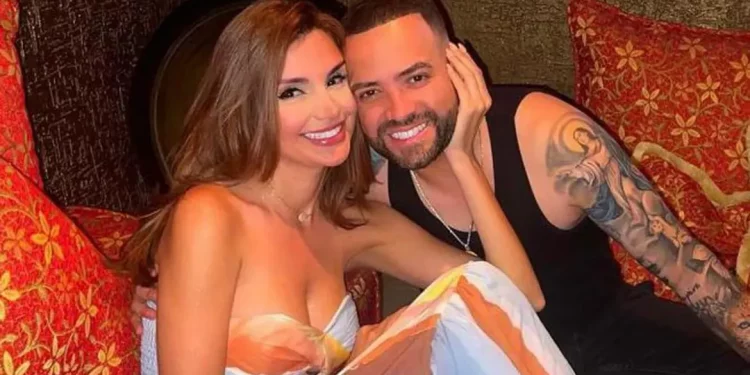 Nacho le pide matrimonio a su novia Melany Mille