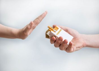 Dejar de fumar: así debe ser la dieta para controlar tu peso