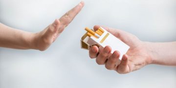 Dejar de fumar: así debe ser la dieta para controlar tu peso