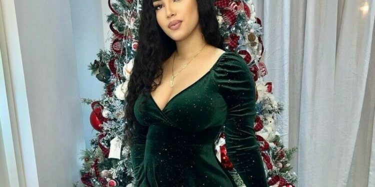 Ana Carolina será abuela; su hija Litzy está embarazada