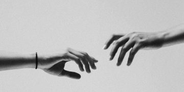 Amor líquido: ¿por qué huimos del compromiso?