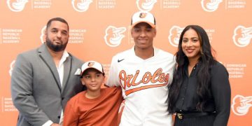 Equipos de MLB firman cuatro prospectos de la Academia de Béisbol Mícalo Bermúdez