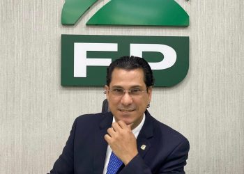Diputado llama a los dominicanos a no perder la esperanza en el futuro del país