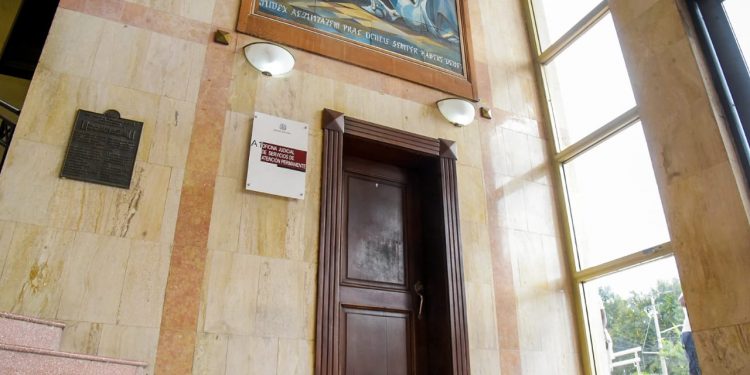Fiscalía obtiene prisión preventiva contra el homicida de un hombre en Tamboril