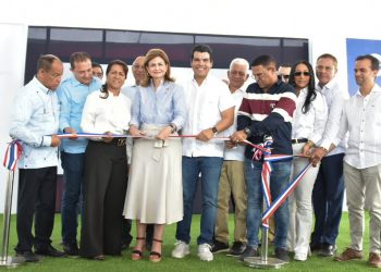 Gobierno inaugura planta de tratamiento de aguas residuales en Fantino