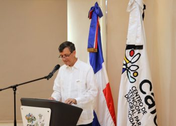 Presidente del CAID exhorta a explorar vías que amplíen la cobertura y calidad de los servicios