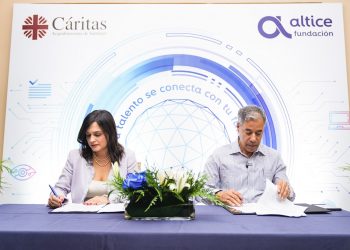 Donación de internet hecha por Altice permitirá capacitar a jóvenes de Santiago en carreras técnicas