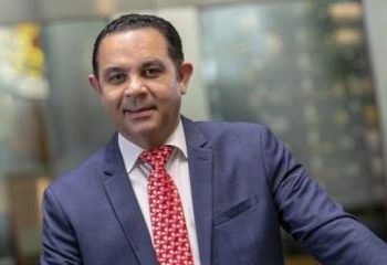 Pablo Mateo destaca logros alcanzados con tecnologías avanzadas en beneficio de la clase urológica y pacientes