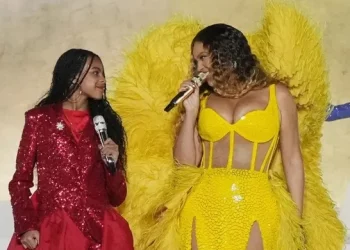 Beyoncé y su hija Blue Ivy comparten escenario