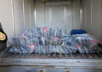 Ocupan 94 paquetes presumiblemente cocaína en San Pedro de Macorís