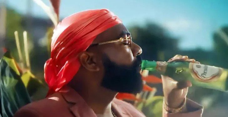 Cerveza Presidente crea controversia por comercial sobre Serie del Caribe
