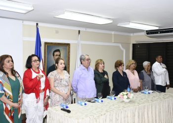 Feministas e intelectuales debaten rol histórico de las mujeres en luchas patrióticas República Dominicana