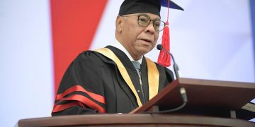 Presidente del TC exhorta a graduandos de la PUCMM abrazar su carrera con fe y esperanza