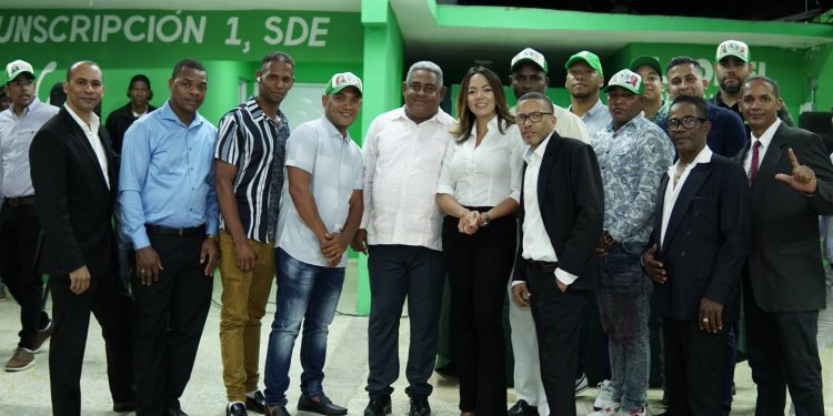 “Puntos Verdes” una nueva propuesta en Santo Domingo Este, según sus proponentes contribuirá con la limpieza y el ornato