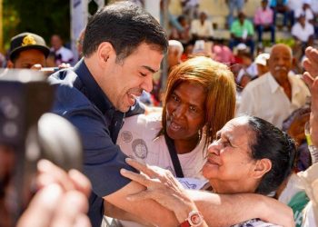 Roberto Ángel afirma revolución social de Abinader llega a más de 30 mil personas con “Primero Tú” este año