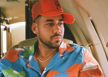 Romeo Santos presenta a su cuarto hijo y anuncia conciertos en Estados Unidos