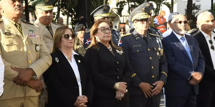 Gobernadora Rosa Santos y autoridades de Santiago conmemoran el 179 aniversario de la Independencia Nacional