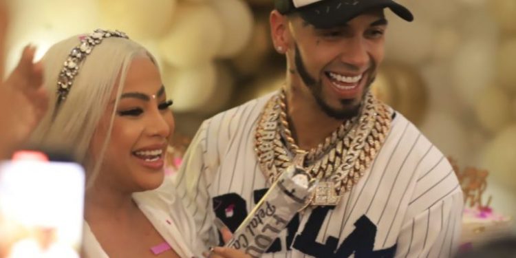Anuel gasta 400 mil dólares al mes en su esposa Yailin