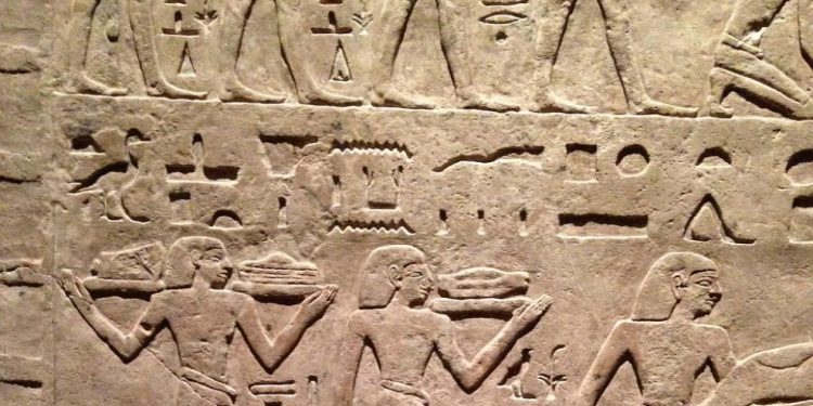 Descifran una posible canción de amor escrita en unas tablillas de arcilla encontradas en Irak