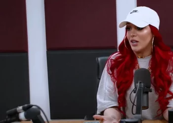 Karen Yapoort le exige más dinero a Edwin Encarnación