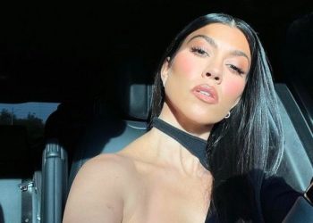 Kourtney Kardashian y su vestido de lencería