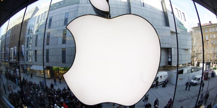 Apple invertirá 1.000 millones de euros más en su centro tecnológico en Alemania