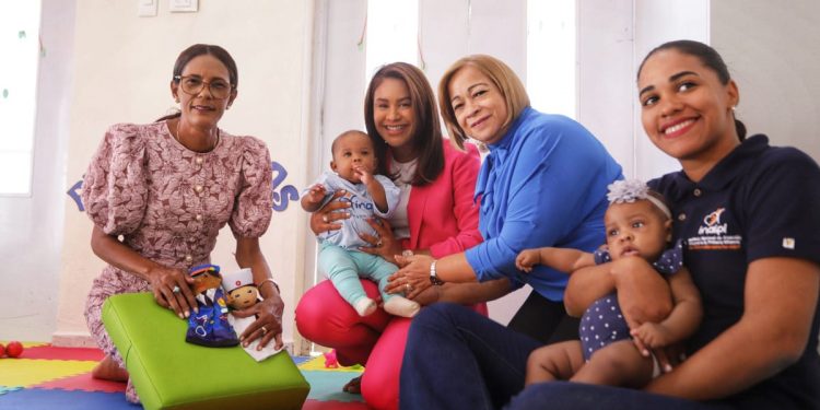 Gobierno del presidente Abinader continúa ampliando cobertura de servicios para la Primera Infancia