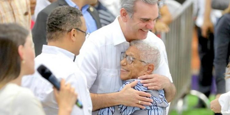 Presidente Abinader desarrollará agenda de trabajo en DN y Montecristi este jueves