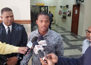 Demanda contra Texas y MLB está «en estado de fallo»