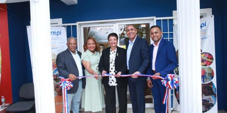 Gobierno del presidente Abinader amplía servicios dirigidos a infantes de Consuelo