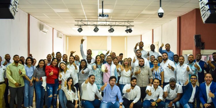 Juventud del PRM Realiza Exitoso Seminario en la Provincia de Santiago