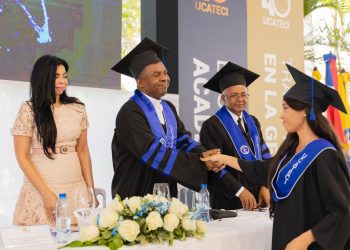 La UCATECI celebra su Septuagésima Quinta Graduación Ordinaria