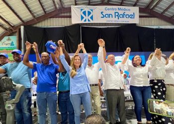 Líderes del PLD y Fuerza del Pueblo en Hermanas Mirabal se juramentan en el PRM