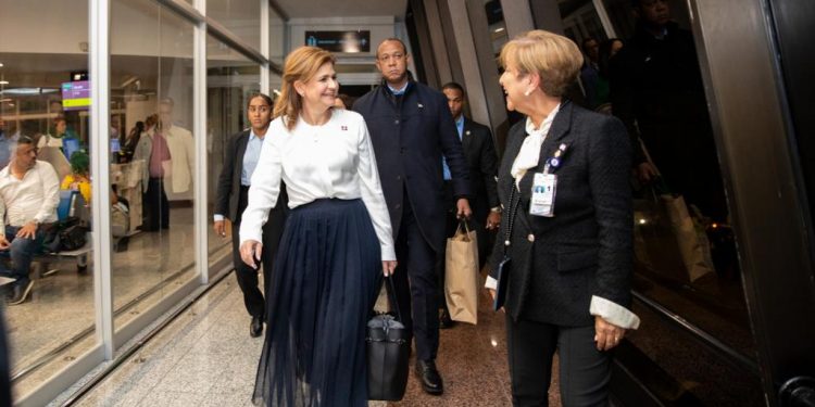Vicepresidenta Raquel Peña viajará a Japón y Corea del Sur a desarrollar agenda oficial