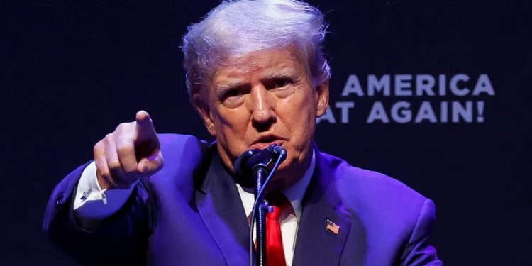 El gran jurado en Nueva York acusó formalmente al ex presidente Donald Trump