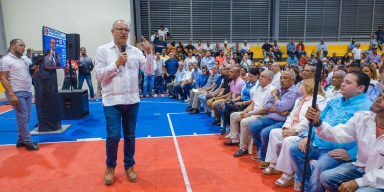 Ulises Rodríguez llama PRM en Santiago a difundir y defender obra de gobierno Abinader