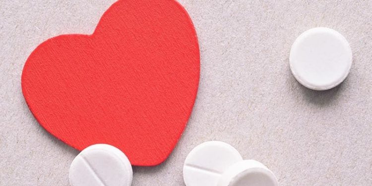 Aspirina para prevenir infartos e ictus: ¿hay que replantear su uso?