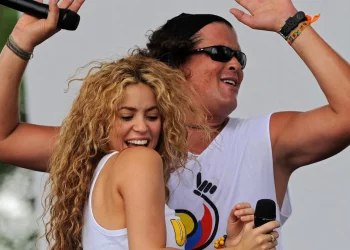 Carlos Vives defendió a Shakira tras la polémica con «Music Sessions #53″