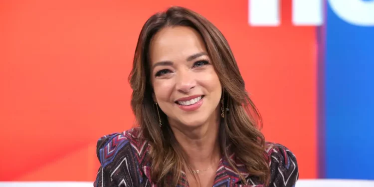 Telemundo anuncia la salida de Adamari López