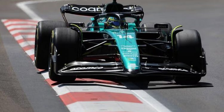El DRS de Alonso desespera en una pole accidentada de Leclerc