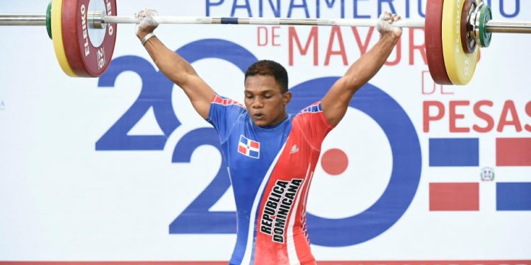 RD sale este martes en busca de supremacía en campeonato pesas